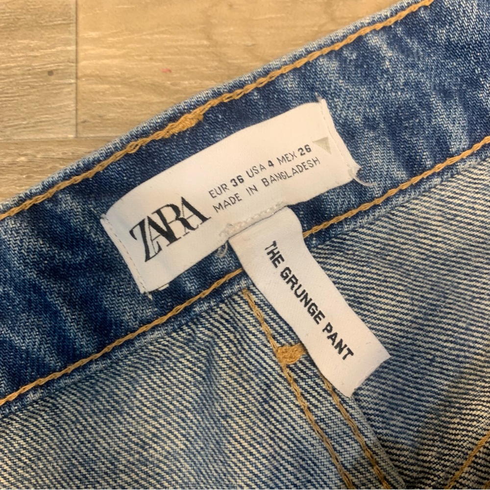 Zara The Grunge Pant Denim Distressed Jeans Raw Hem - Picture 7 of 7